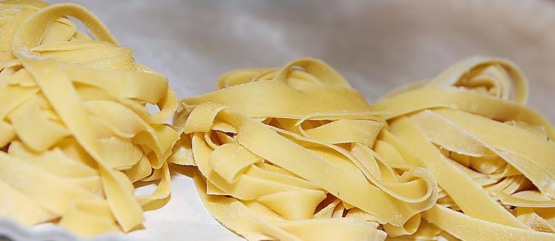 pasta di tummnia 